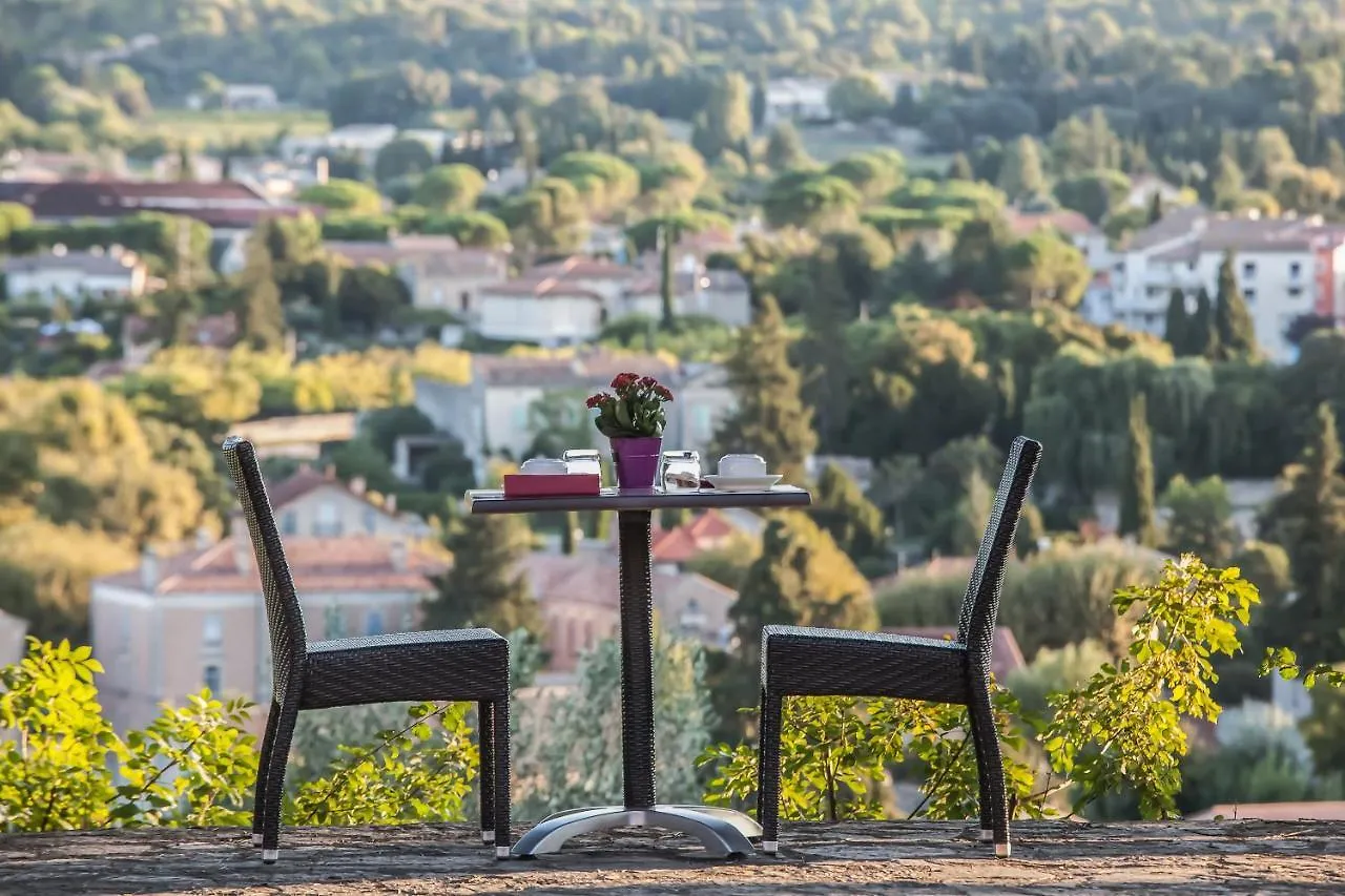 Le Logis Du Chateau Hotel Vaison-la-Romaine 3*,  France