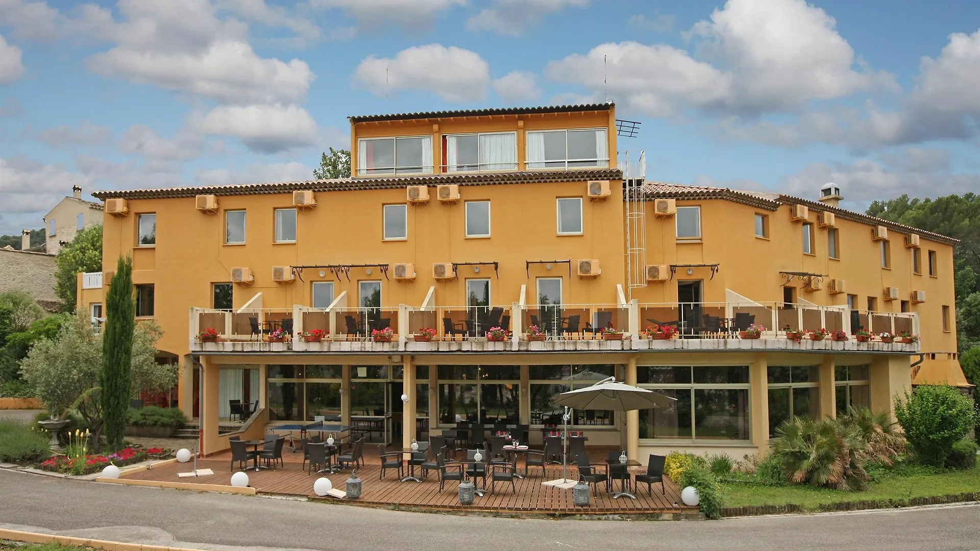 Le Logis Du Chateau Hotel Vaison-la-Romaine 3*,