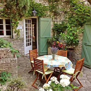 Bed & Breakfast Au Coeur De La Cite Medievale